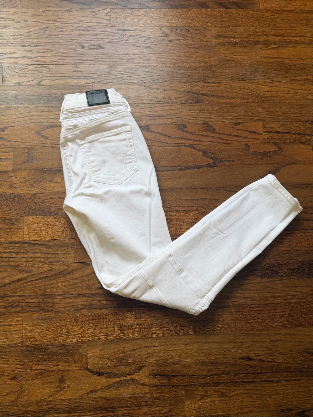 True Religion “Halle” Midrise Super Skinny White Jeans, Size 26